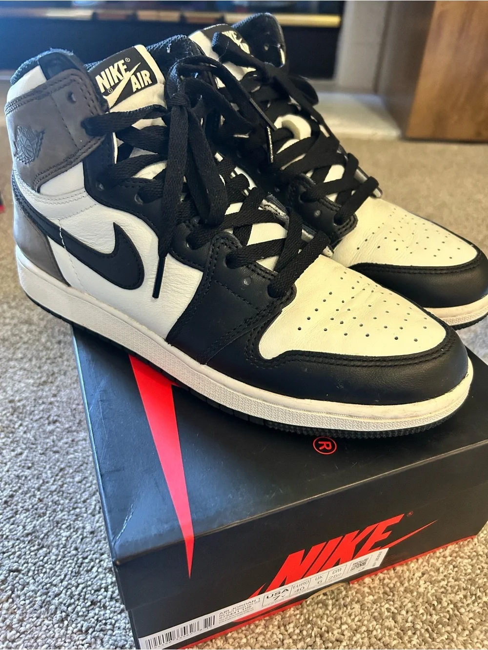 Nike Air Jordan Retro High Mochas